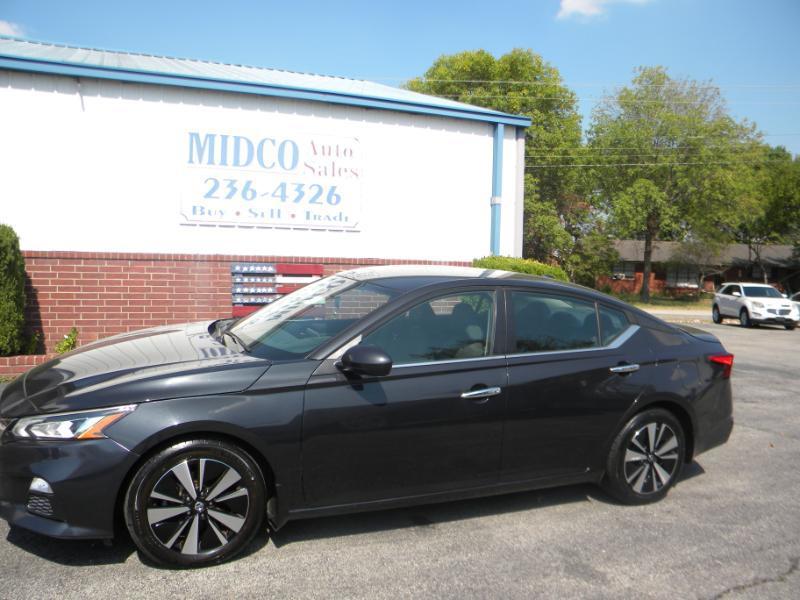 2021 Nissan Altima 2.5 SV