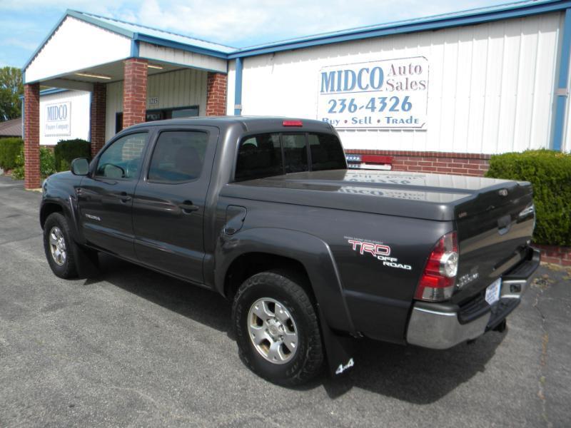Toyota Tacoma Double Cab V6 4WD 2011