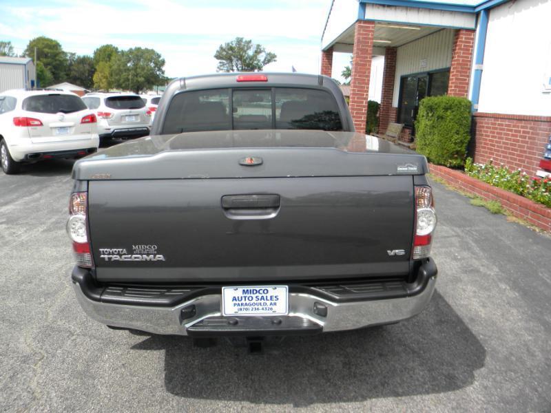 Toyota Tacoma Double Cab V6 4WD 2011