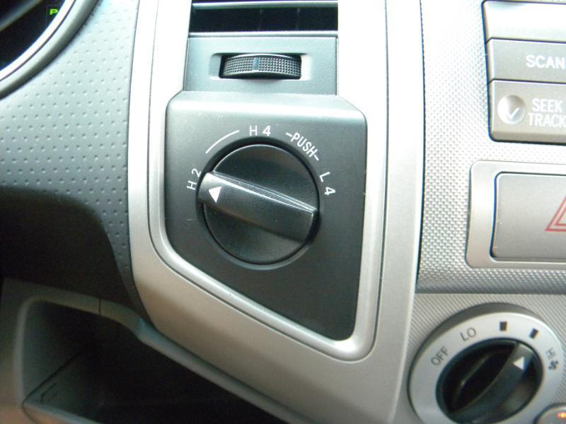 Toyota Tacoma Double Cab V6 4WD 2011