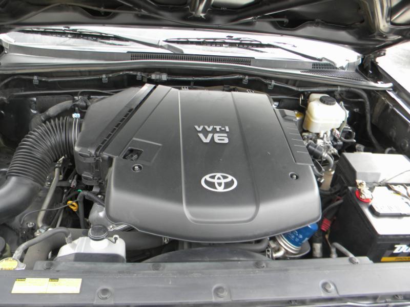 Toyota Tacoma Double Cab V6 4WD 2011