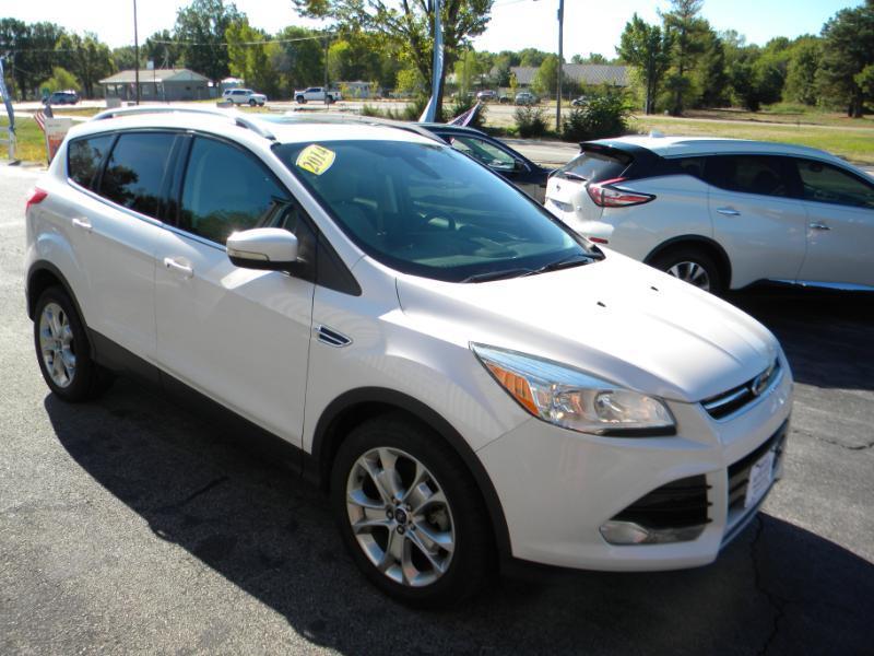 Ford Escape Titanium 4WD 2014