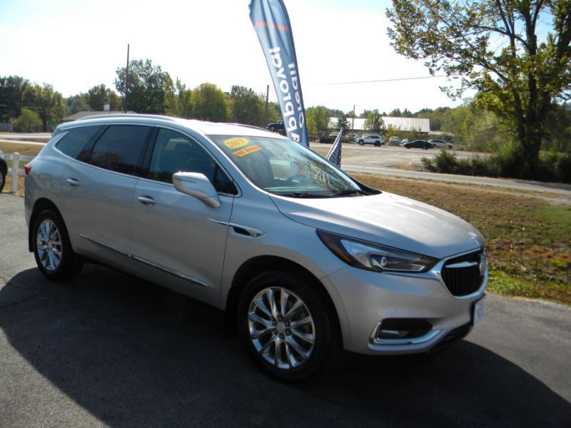 2019 Buick Enclave Essence AWD