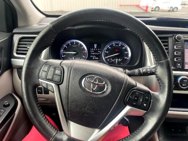 Toyota Highlander Limited Platinum FWD V6 2015 Toyota Highlander Limited Platinum FWD V6 2015