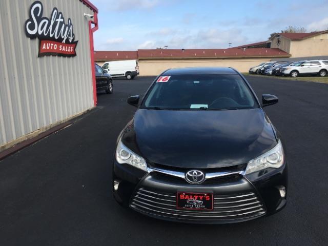 Toyota Camry 4dr Sdn I4 Auto XLE (Natl) 2016