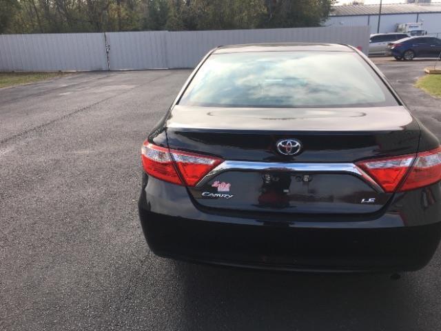 Toyota Camry 4dr Sdn I4 Auto XLE (Natl) 2016