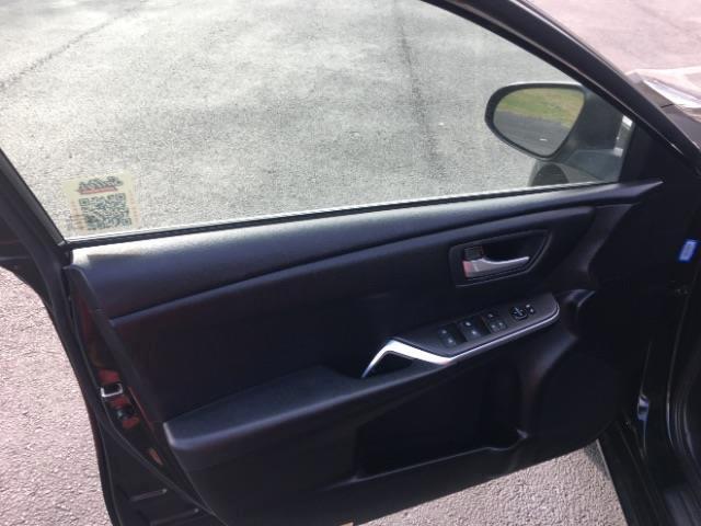 Toyota Camry 4dr Sdn I4 Auto XLE (Natl) 2016