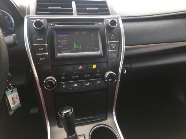 Toyota Camry 4dr Sdn I4 Auto XLE (Natl) 2016