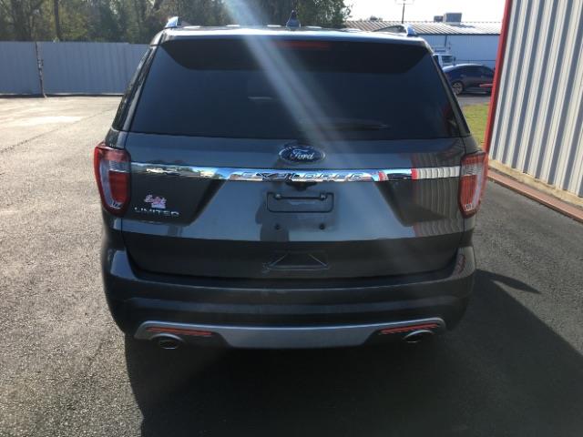 Ford Explorer Limited FWD 2017