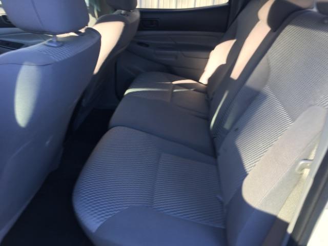 Toyota Tacoma 2WD Double Cab I4 AT PreRunner (Natl) 2015