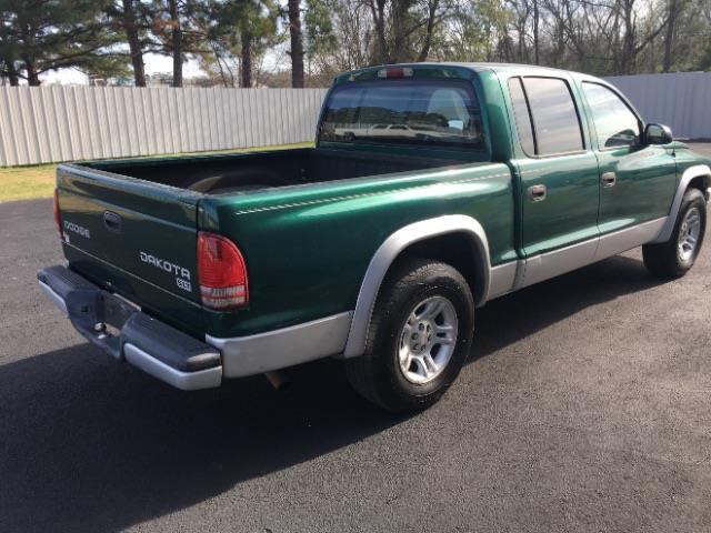 Dodge Dakota SLT Quad Cab 2WD 2003