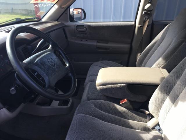 Dodge Dakota SLT Quad Cab 2WD 2003