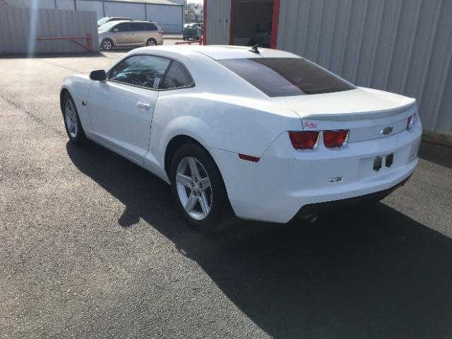 Chevrolet Camaro LS Coupe 2011