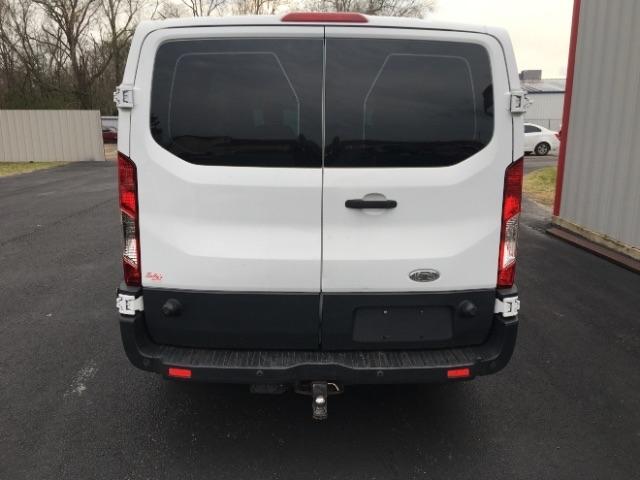 Ford Transit T-150 148" Low Rf 8600 GVWR Sliding RH Dr 2015