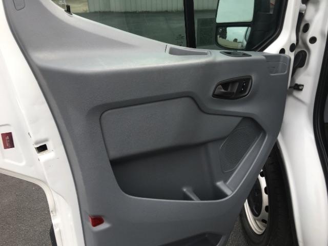 Ford Transit T-150 148" Low Rf 8600 GVWR Sliding RH Dr 2015