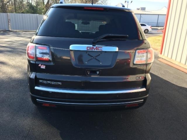 GMC Acadia FWD 4dr SLE w/SLE-2 2015