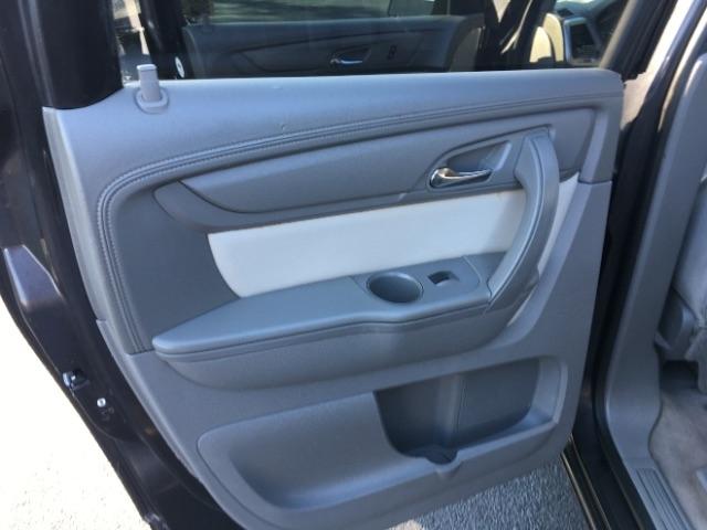 GMC Acadia FWD 4dr SLE w/SLE-2 2015