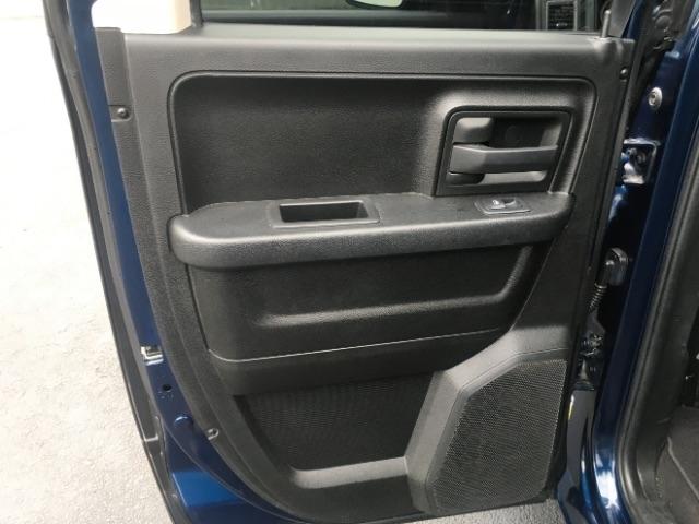 RAM 1500 Classic Tradesman 4x2 Quad Cab 6'4" Box 2019