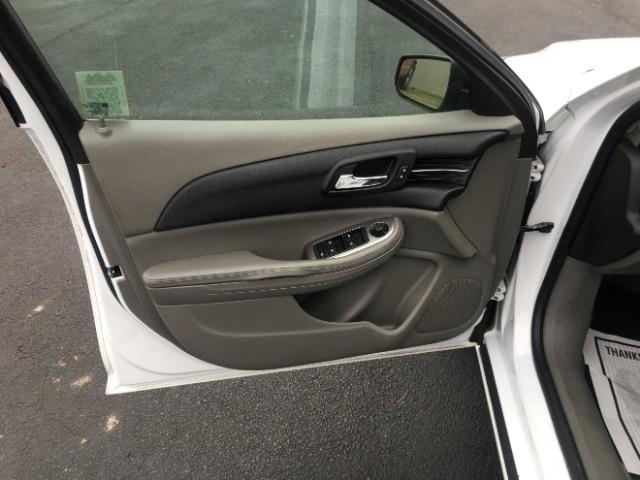 Chevrolet Malibu Limited 4dr Sdn LS w/1FL 2016