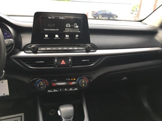 Kia Forte LXS IVT 2019