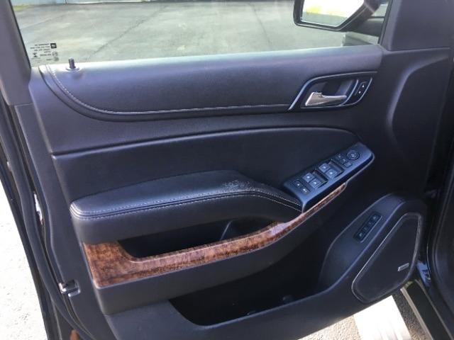 Chevrolet Suburban 2WD 4dr LTZ 2015