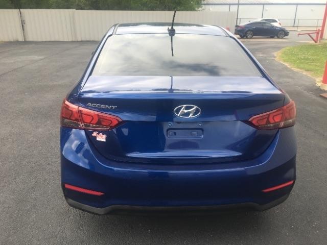 Hyundai Accent SEL Sedan IVT 2022