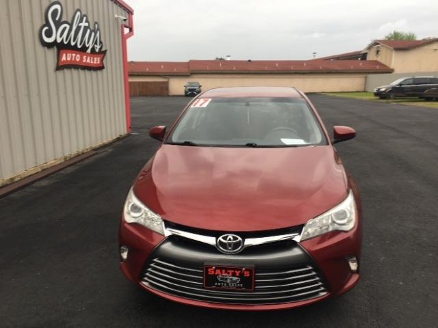 Toyota Camry XLE Auto (Natl) 2017