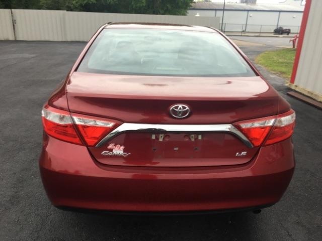 Toyota Camry XLE Auto (Natl) 2017