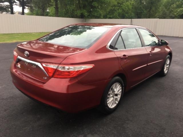 Toyota Camry XLE Auto (Natl) 2017