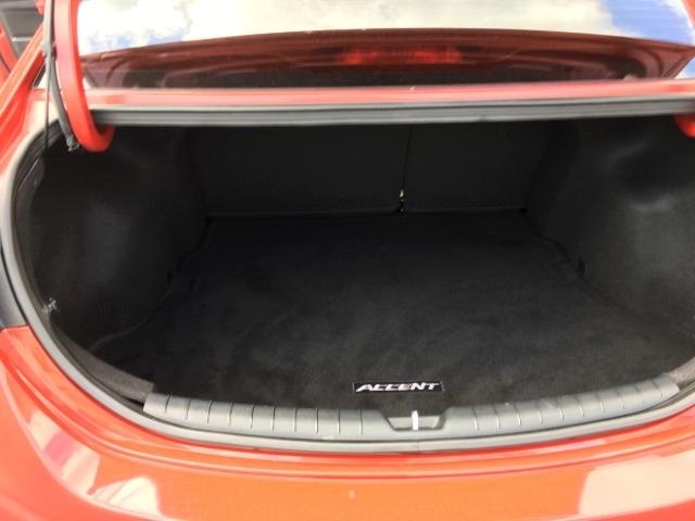 Hyundai Accent SE Sedan IVT 2022