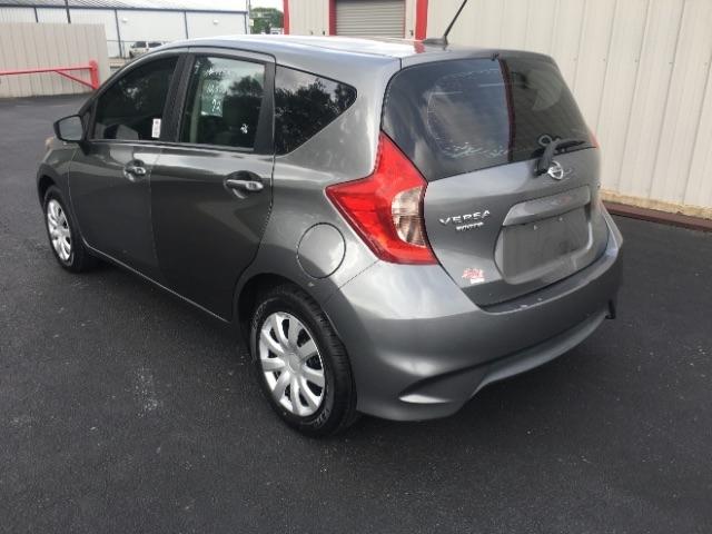 Nissan Versa Note SV CVT 2017