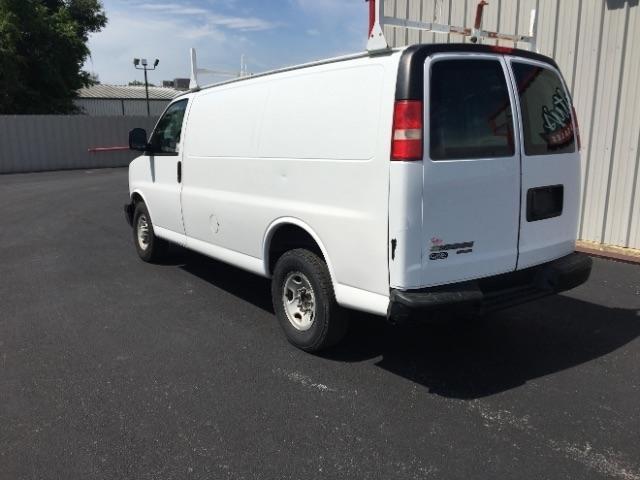 Chevrolet Express Cargo Van RWD 2500 135" 2015