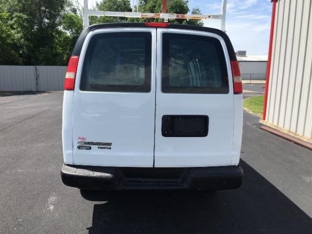 Chevrolet Express Cargo Van RWD 2500 135" 2015