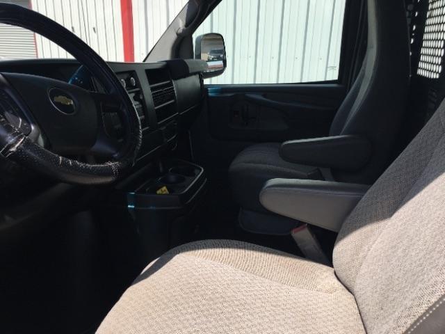 Chevrolet Express Cargo Van RWD 2500 135" 2015