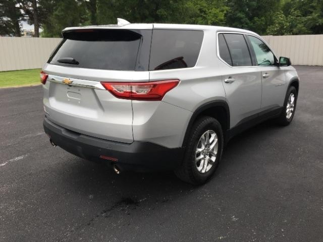 Chevrolet Traverse FWD 4dr LS w/1LS 2020