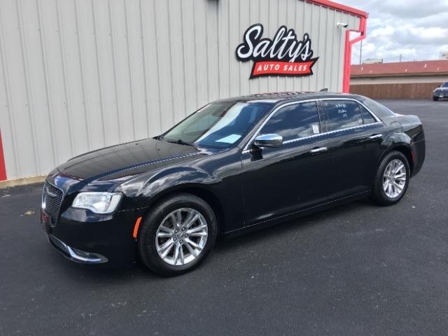 2016 Chrysler 300 4dr Sdn 300C RWD