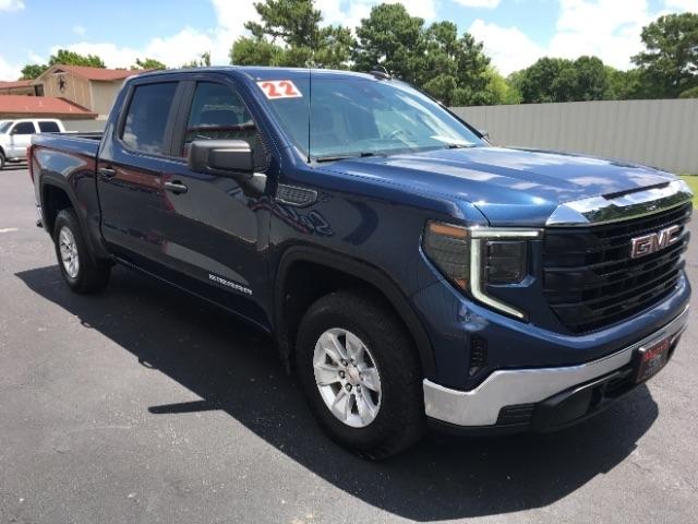 GMC Sierra 1500 2WD Crew Cab 147" Pro 2022