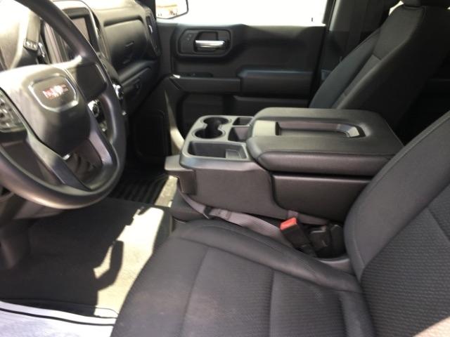 GMC Sierra 1500 2WD Crew Cab 147" Pro 2022