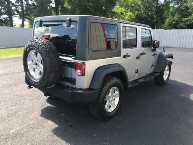 Jeep Wrangler Unlimited 4WD 4dr Sport 2014