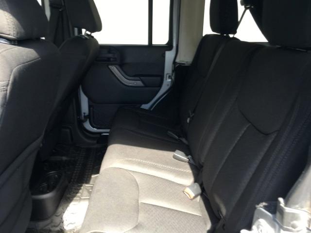 Jeep Wrangler Unlimited 4WD 4dr Sport 2014