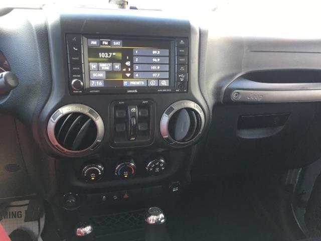 Jeep Wrangler Unlimited 4WD 4dr Sport 2014