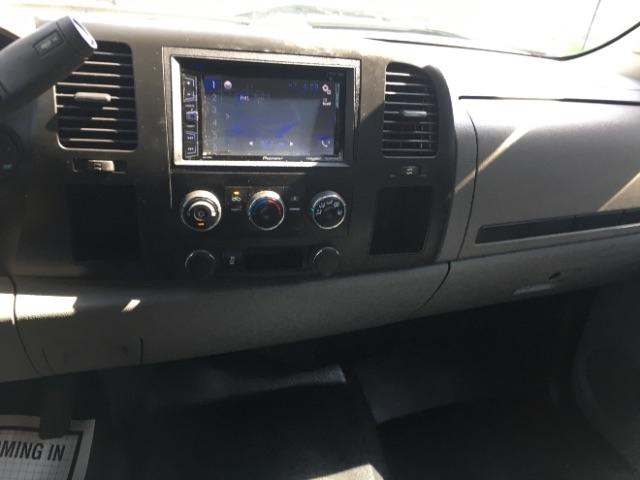 GMC Sierra 1500 2WD Ext Cab 143.5" Work Truck 2013