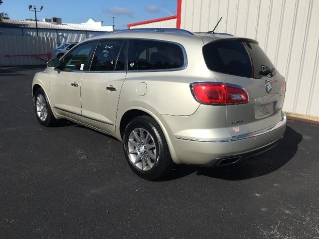 Buick Enclave FWD 4dr Leather 2015