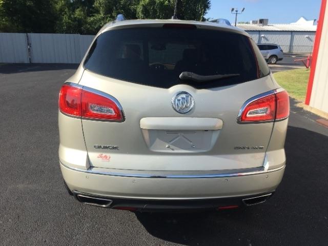 Buick Enclave FWD 4dr Leather 2015