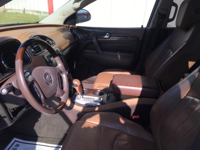 Buick Enclave FWD 4dr Leather 2015