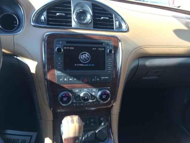 Buick Enclave FWD 4dr Leather 2015