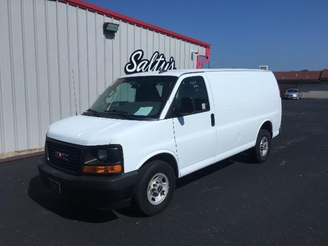 2017 GMC Savana Cargo Van RWD 2500 135"