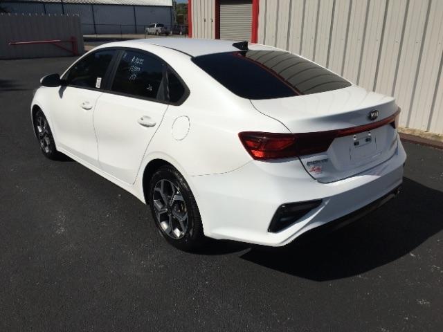Kia Forte LXS IVT 2021