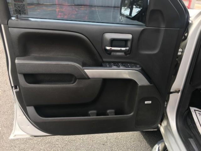 Chevrolet Silverado 1500 4WD Crew Cab 143.5" LT w/2LT 2017
