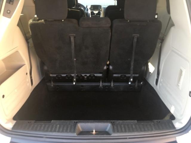 Chrysler Town & Country 4dr Wgn Touring 2013